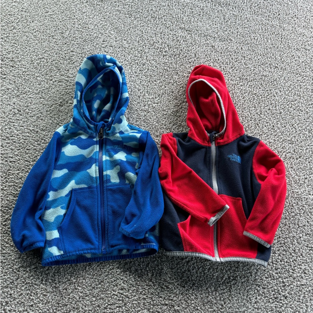 2 The North Face baby boys fleece zip hoodie. Size 12-18 months